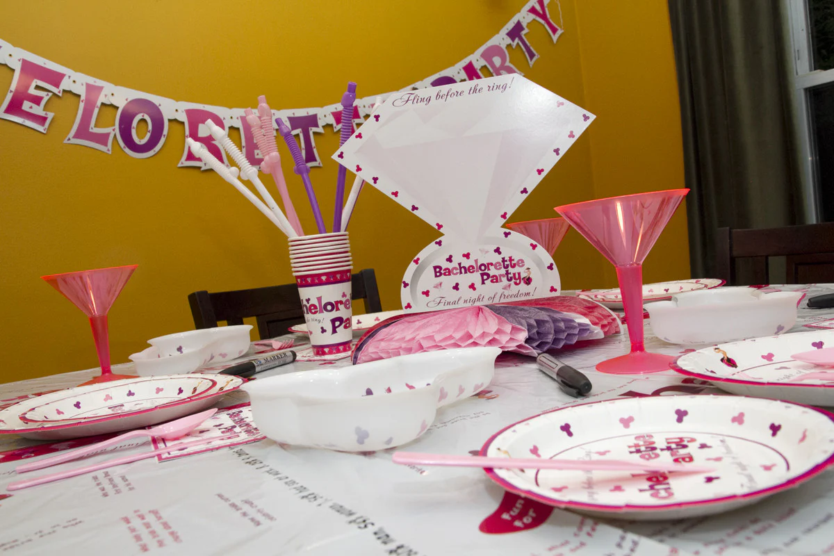 Giant Penis Straws in Pink, Purple and White- 10 Straws - Image 7